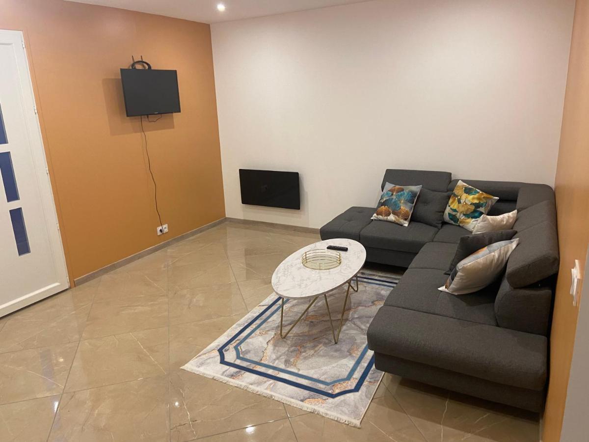 Appartement T3 Dans Une Villa Neuf Drap Buitenkant foto